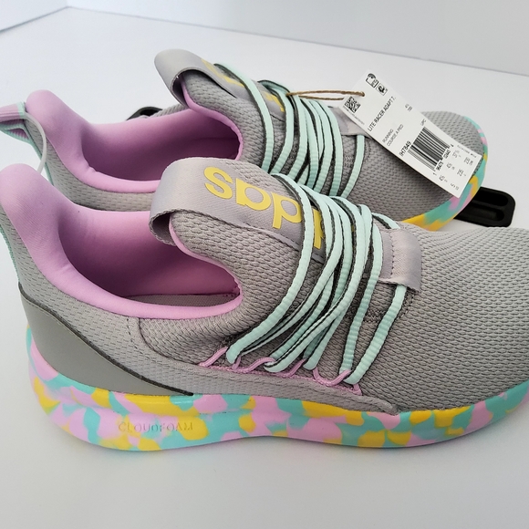 Adidas Lite Racer Sneakers with Pastel Accents - Picture 10 of 11